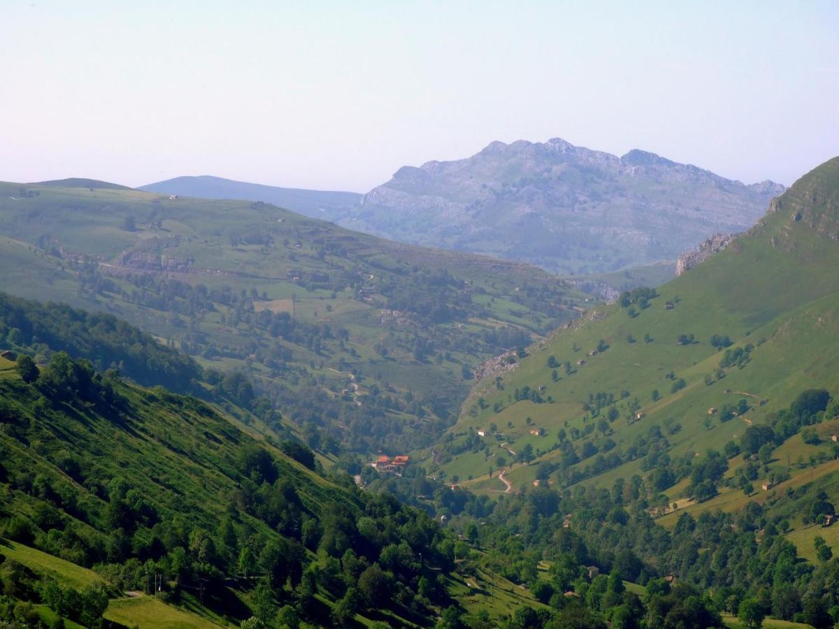 Las Hayucas San Roque de Ríomiera Extérieur photo